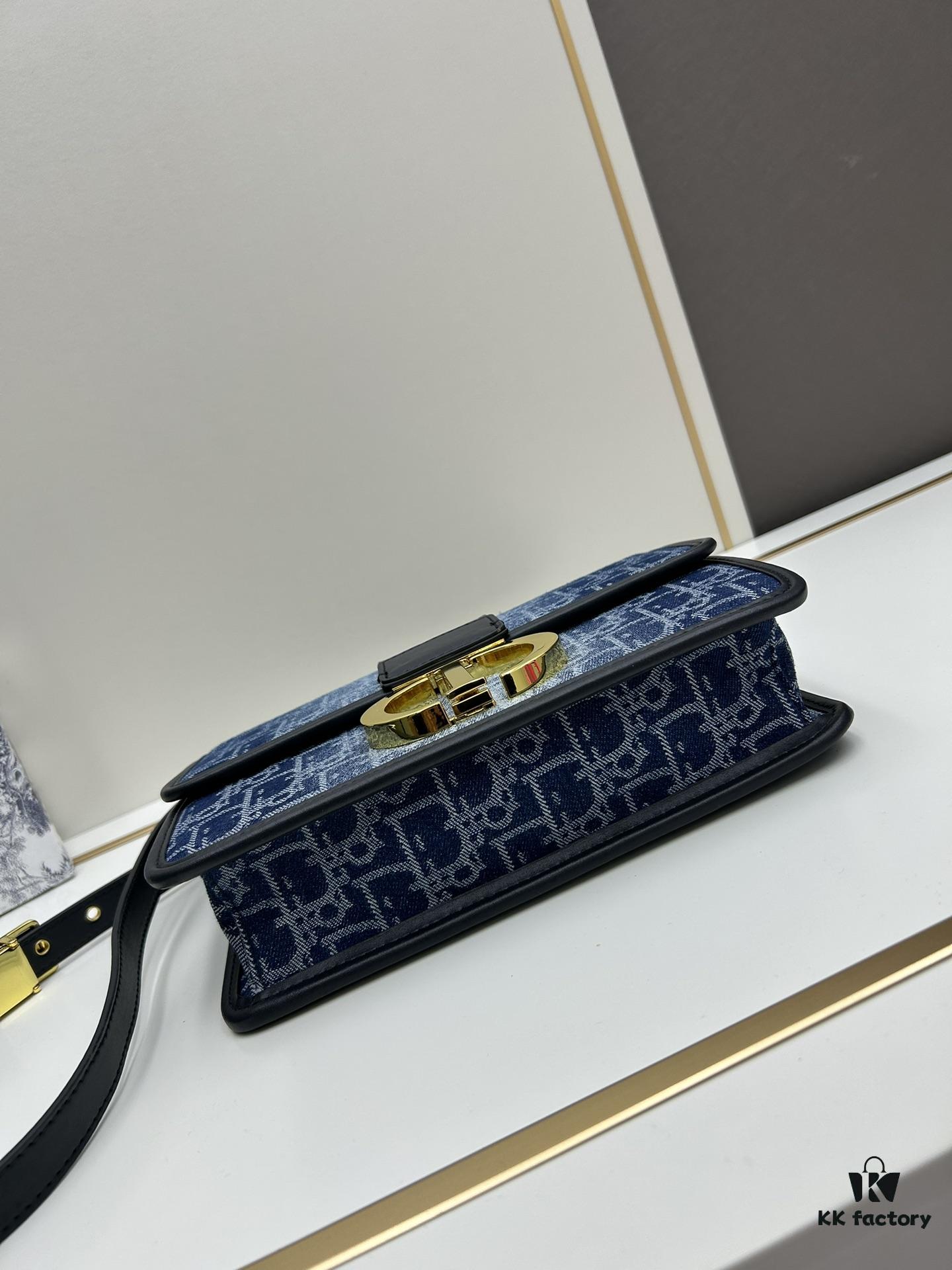 693099f66e68136f4d9aab51 Large 30 Montaigne East-West Handbag in Blue Denim Dior Oblique Jacquard