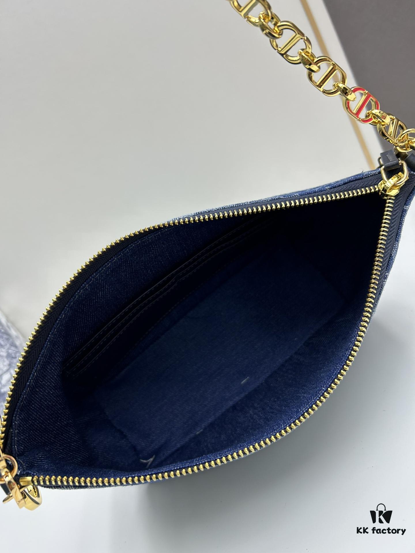 693099fd6e68136f4d9aab5e Diorstar Hobo Chain Bag in Blue Denim Dior Oblique Jacquard