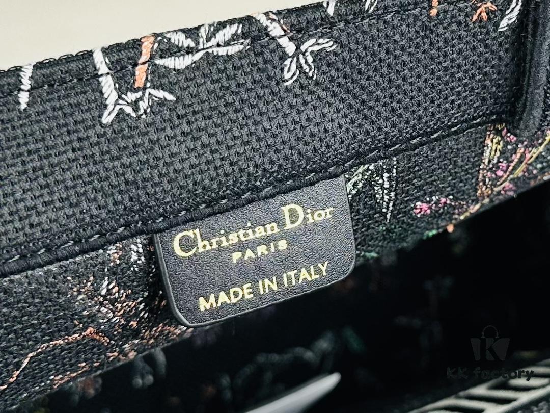 69309a456e68136f4d9aabf0 Original Order Embroidered Medium Di0r Book Tote