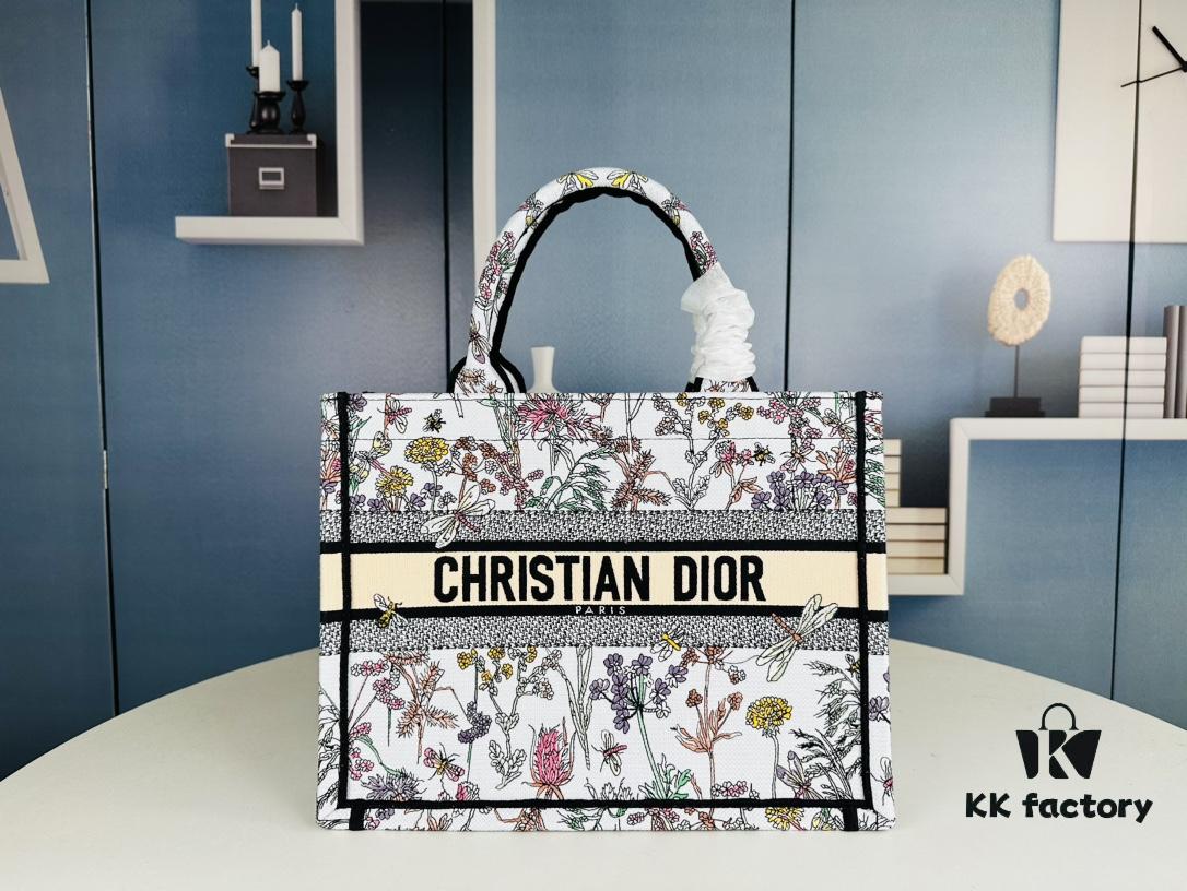 Embroidered Medium [Dior Book Tote]