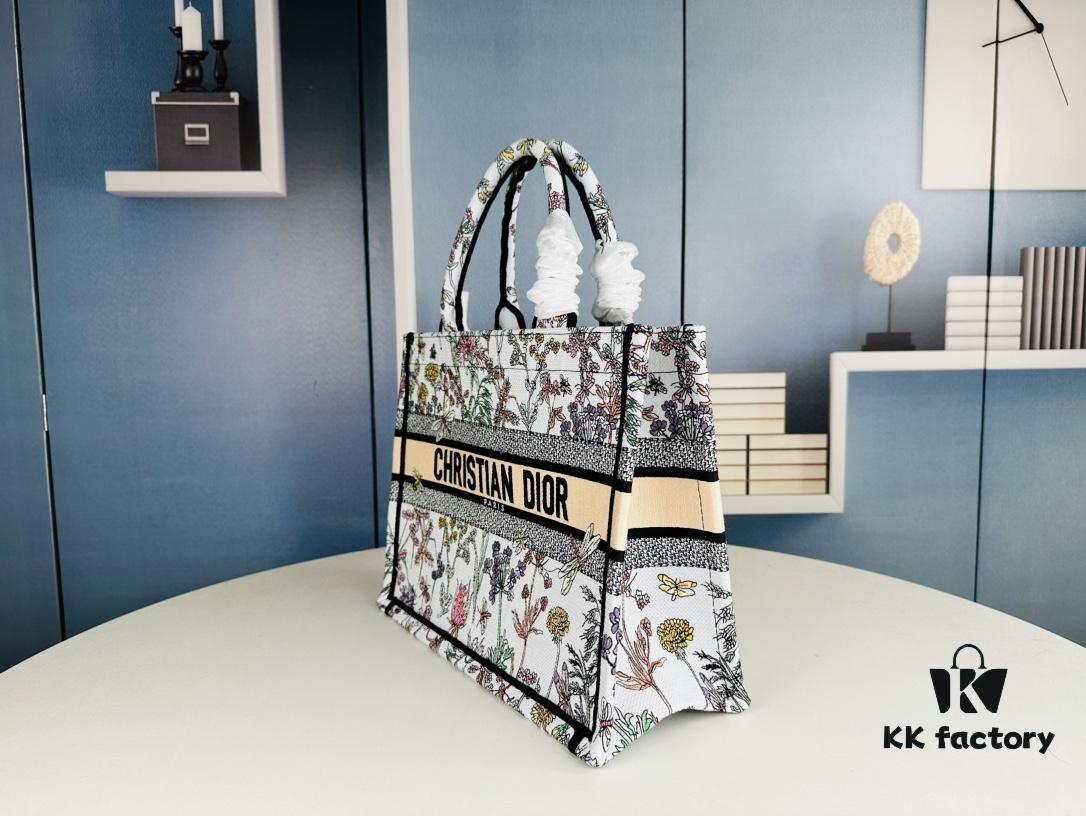 Embroidered Medium [Dior Book Tote]