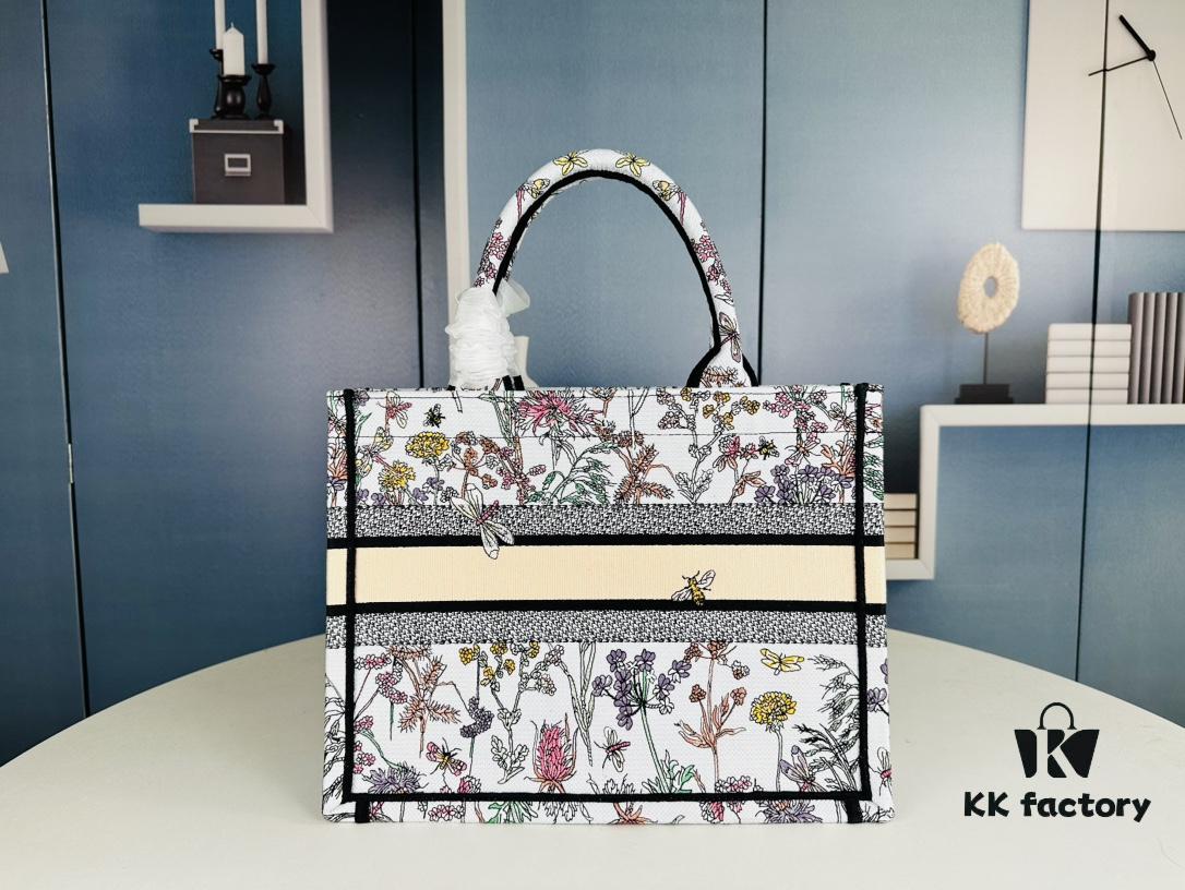Embroidered Medium [Dior Book Tote]
