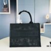 Original Order Embroidered Medium Di0r Book Tote