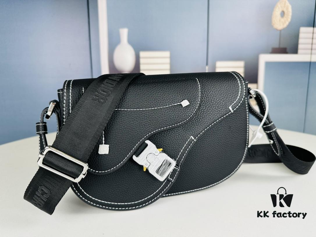 69309a5f6e68136f4d9aac25 Saddle Messenger Bag with Box