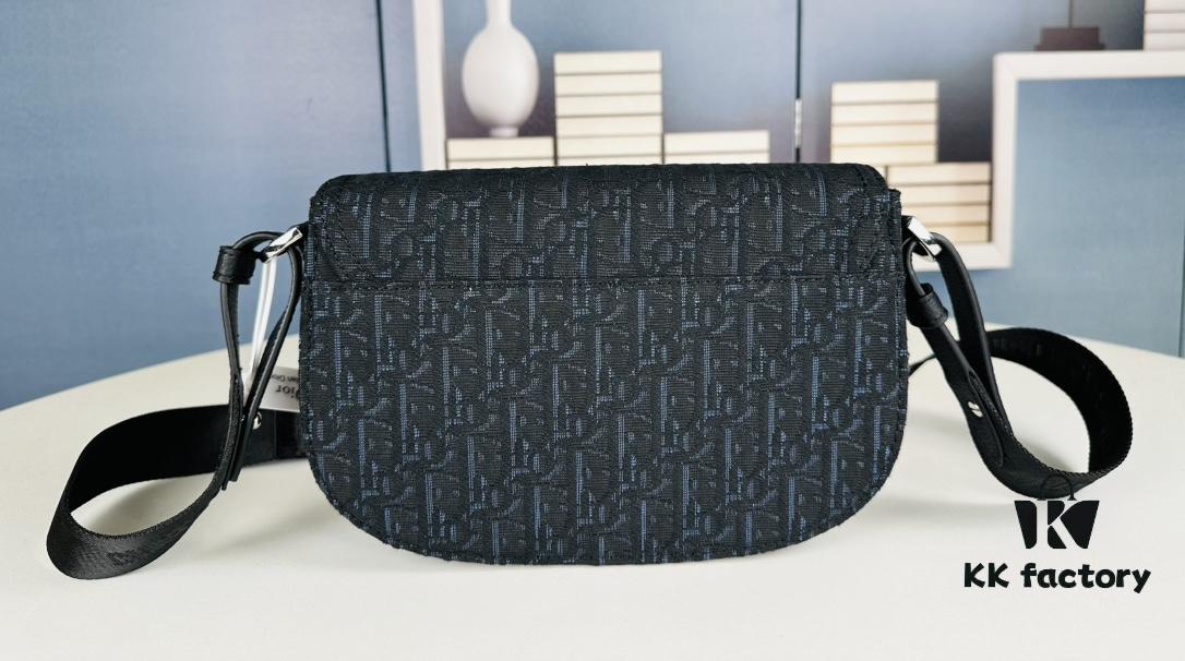 69309a626e68136f4d9aac2b Saddle Messenger Bag with Box