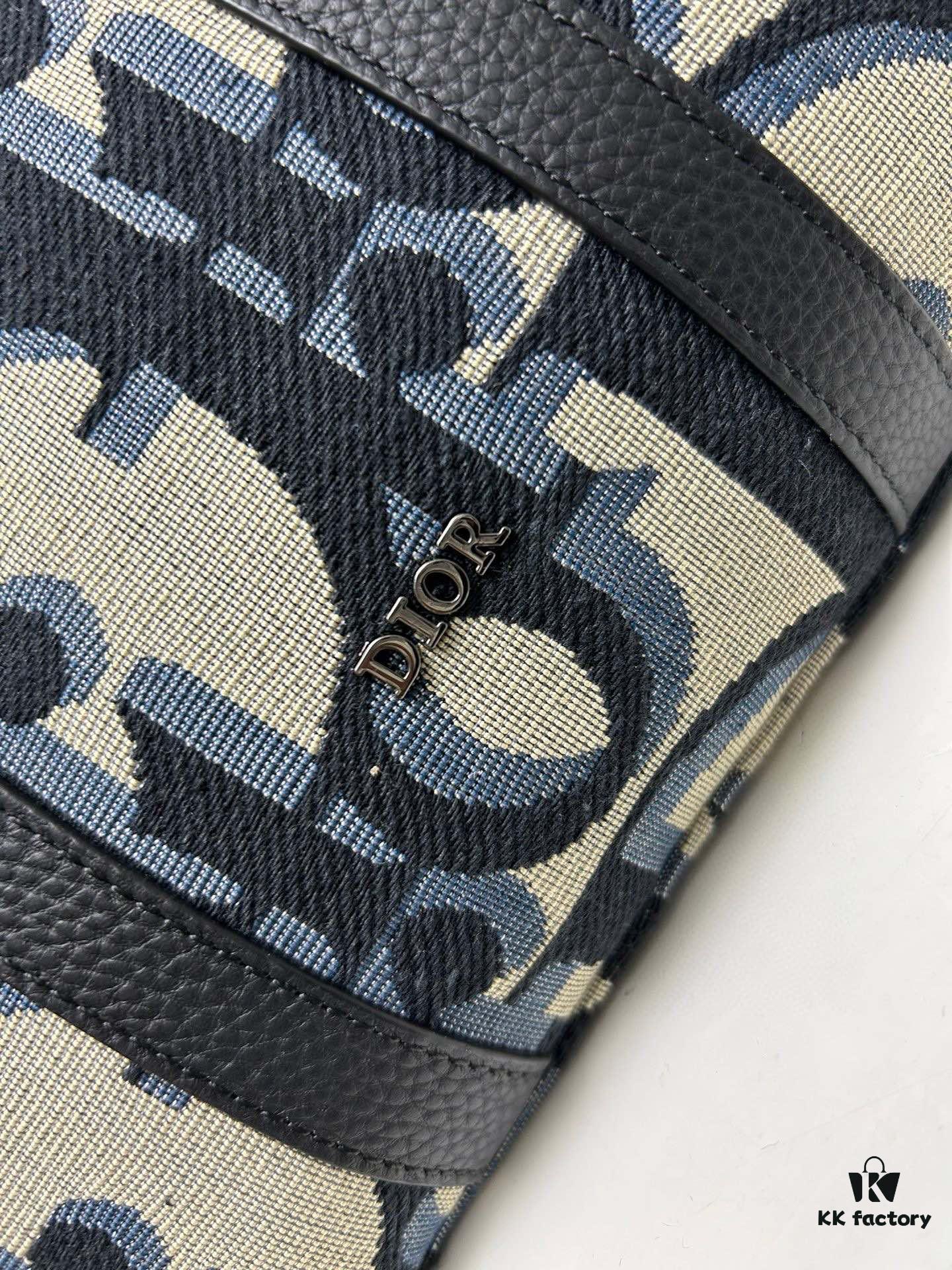 Weekender 25 Handbag – New Arrival from Dior Summer 2024 Collection