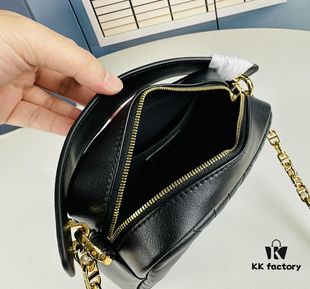 69309a8c6e68136f4d9aac77 Dior Caro Top Handle Camera Bag in Black Calfskin, Small Size, from Spring-Summer 2024 Ready-to-Wear Collection
