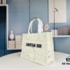 69309ad66e68136f4d9aad10 Original Order Embroidered Medium Di0r Book Tote