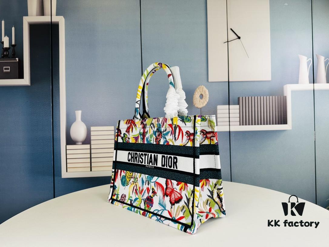69309ae06e68136f4d9aad25 Original Order Embroidered Medium Di0r Book Tote