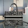 69309b2c6e68136f4d9aada9 Original Order Embroidered Medium Di0r Book Tote