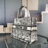 69309b366e68136f4d9aadb9 Original Order Embroidered Medium Di0r Book Tote