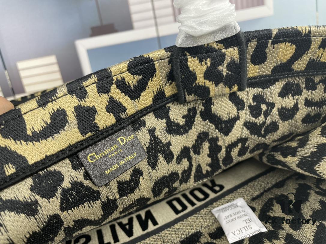Embroidered Large Size [Original Order] Dior Book Tote