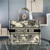 Embroidered Medium [Dior Book Tote] Original Order