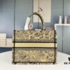 Embroidered Medium [Di0r Book Tote]