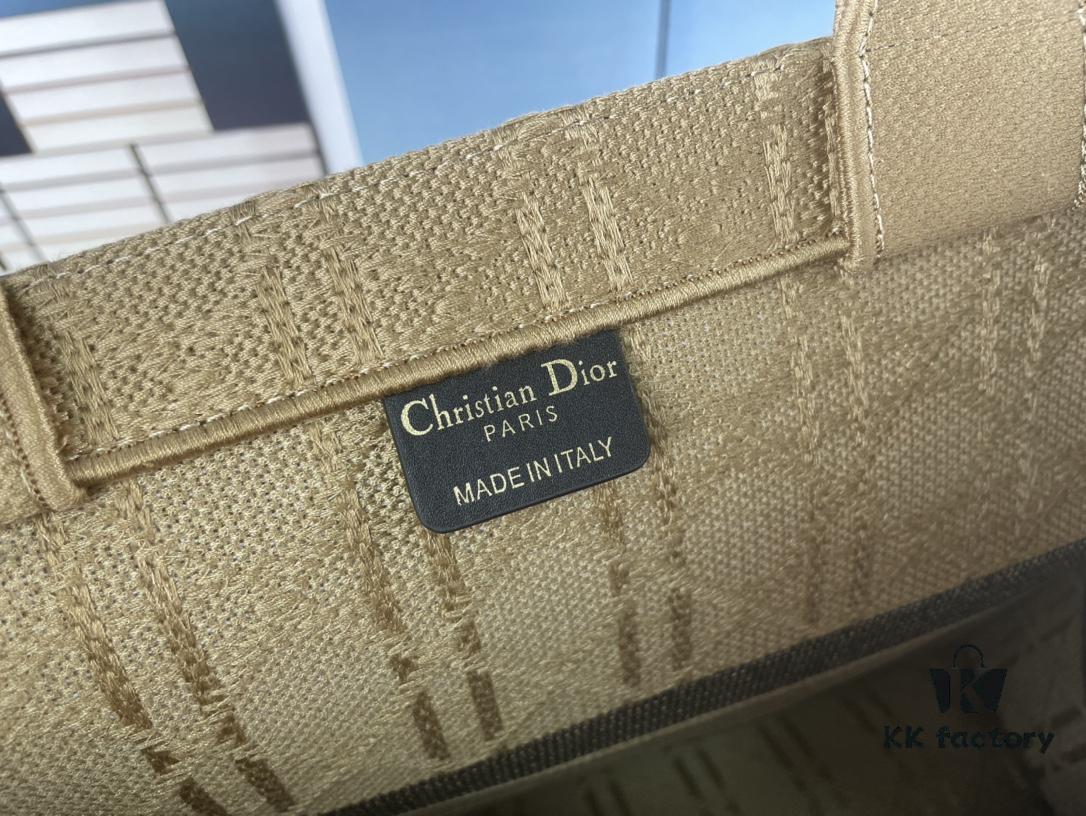 Embroidered Large Size [Dior Book Tote]