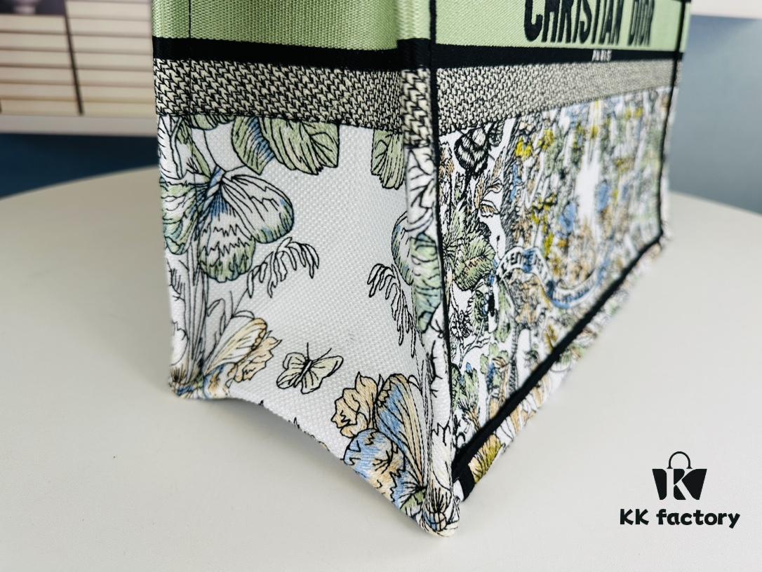 69309b966e68136f4d9aae79 Embroidered Large Di0r Book Tote