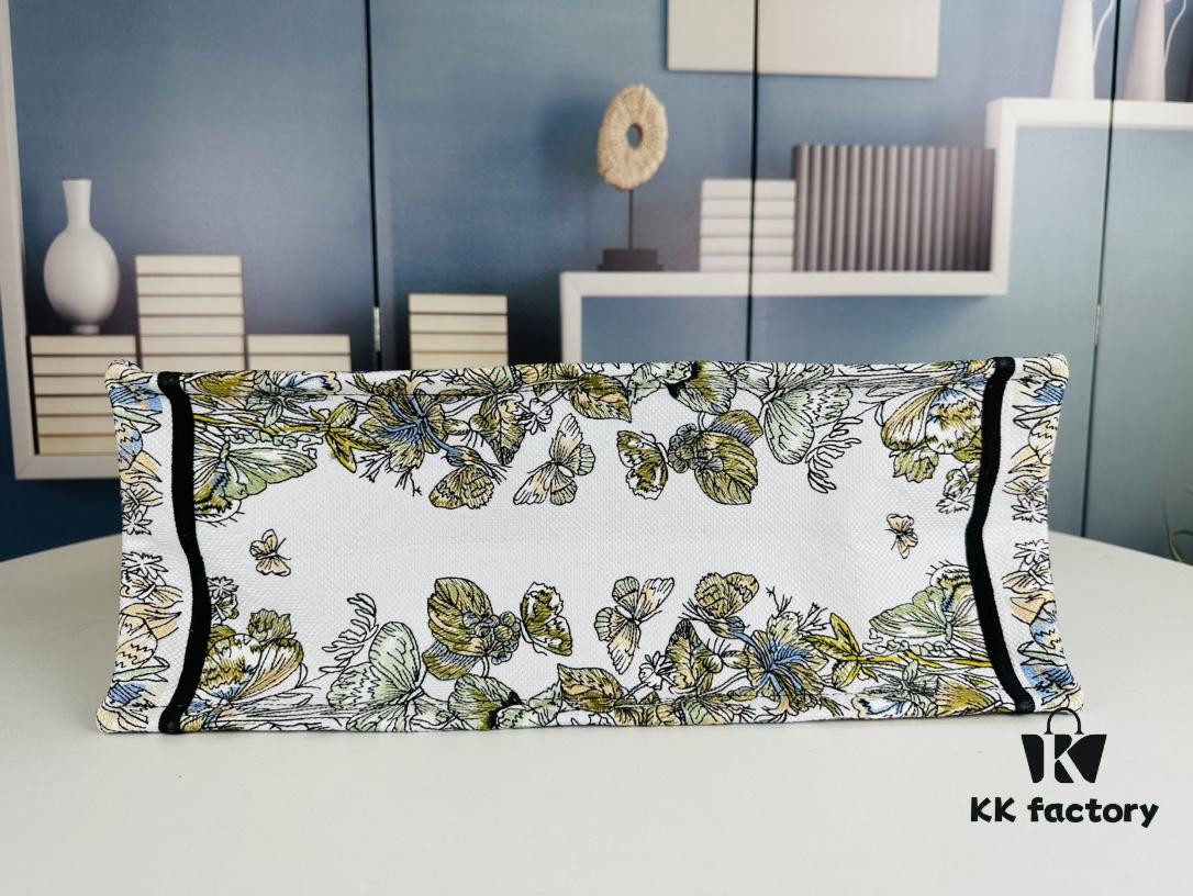 69309b976e68136f4d9aae7c Embroidered Large Di0r Book Tote