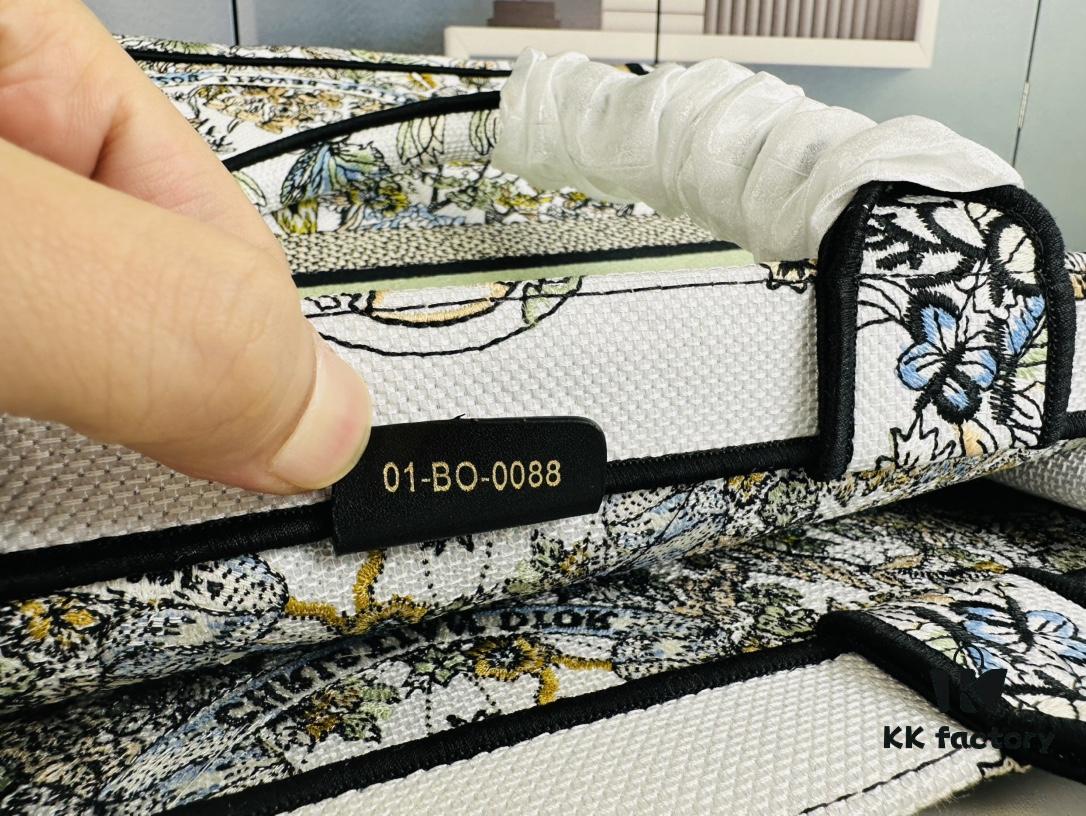 69309b986e68136f4d9aae7d Embroidered Large Di0r Book Tote