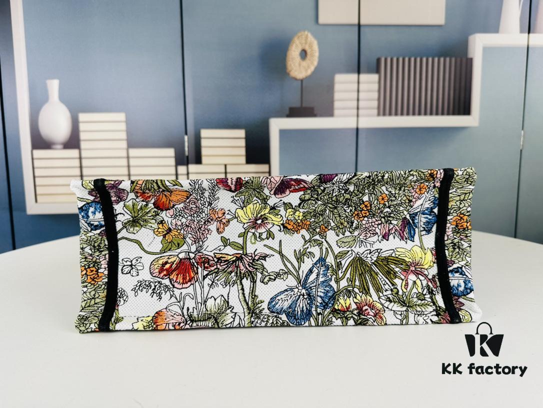 Original Order Embroidered Medium [Dior Book Tote]