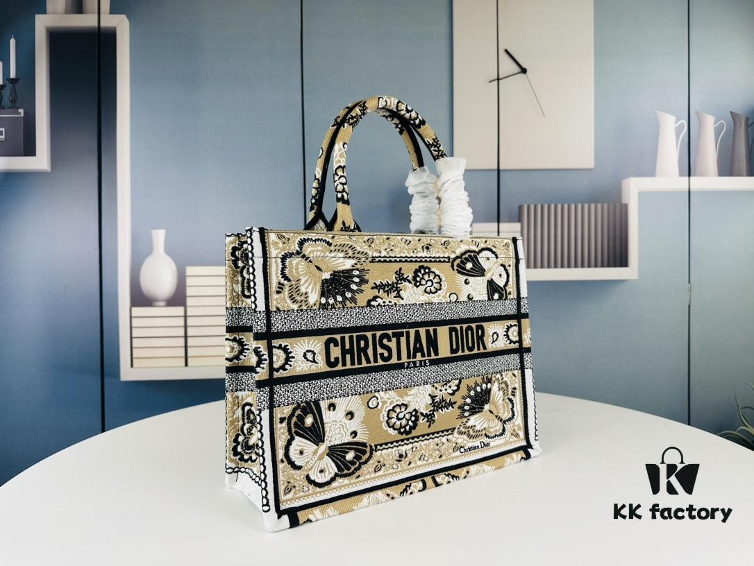 69309bbc6e68136f4d9aaec9 Original Order Embroidered Medium Di0r Book Tote