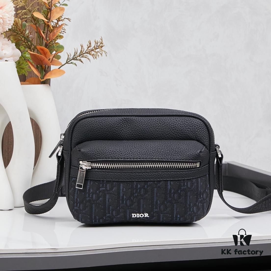 69309bcf6e68136f4d9aaef5 Small Dior Men's New Backpack Shoulder Bag with Box