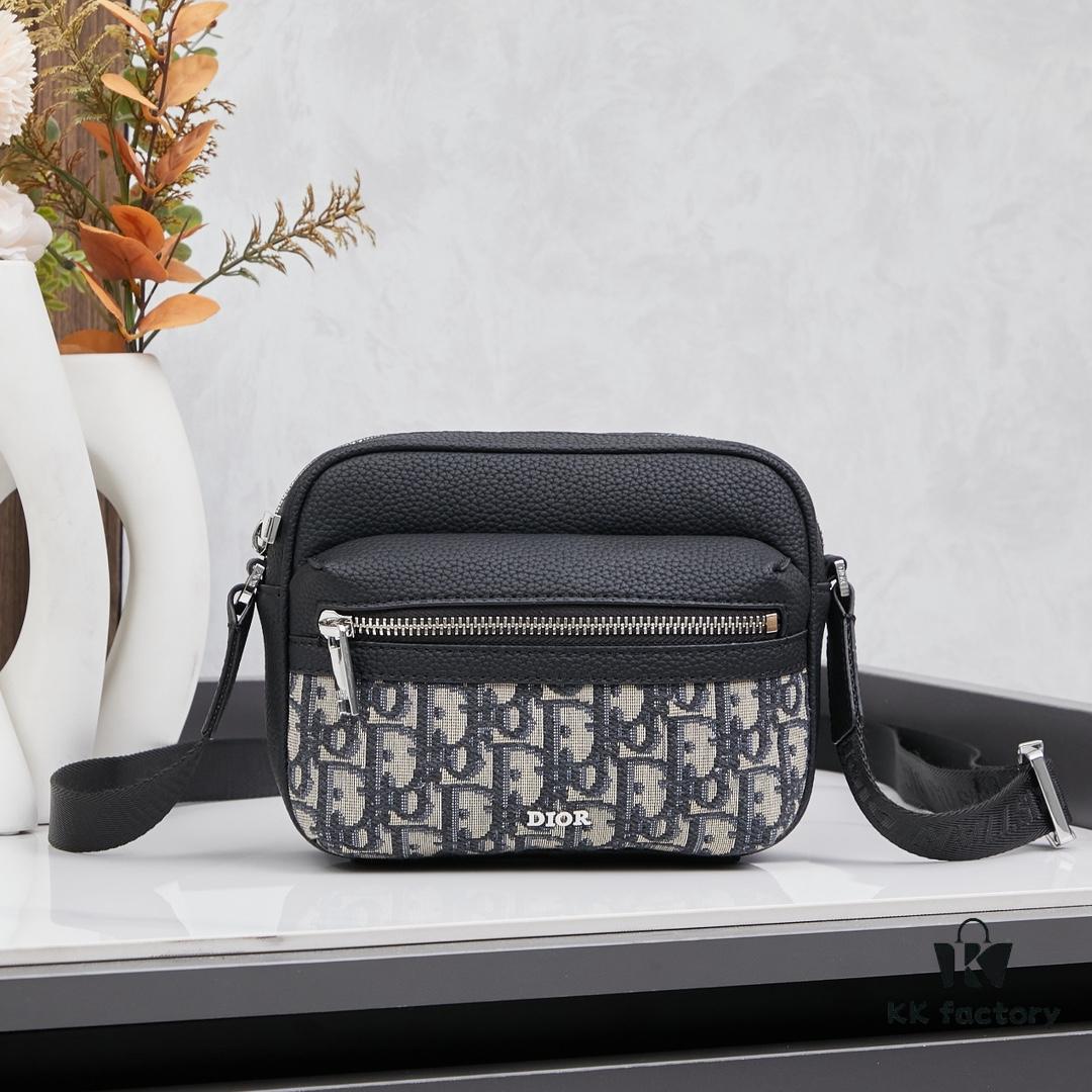 69309bd46e68136f4d9aaefd Small Dior Men's New Backpack Shoulder Bag with Box