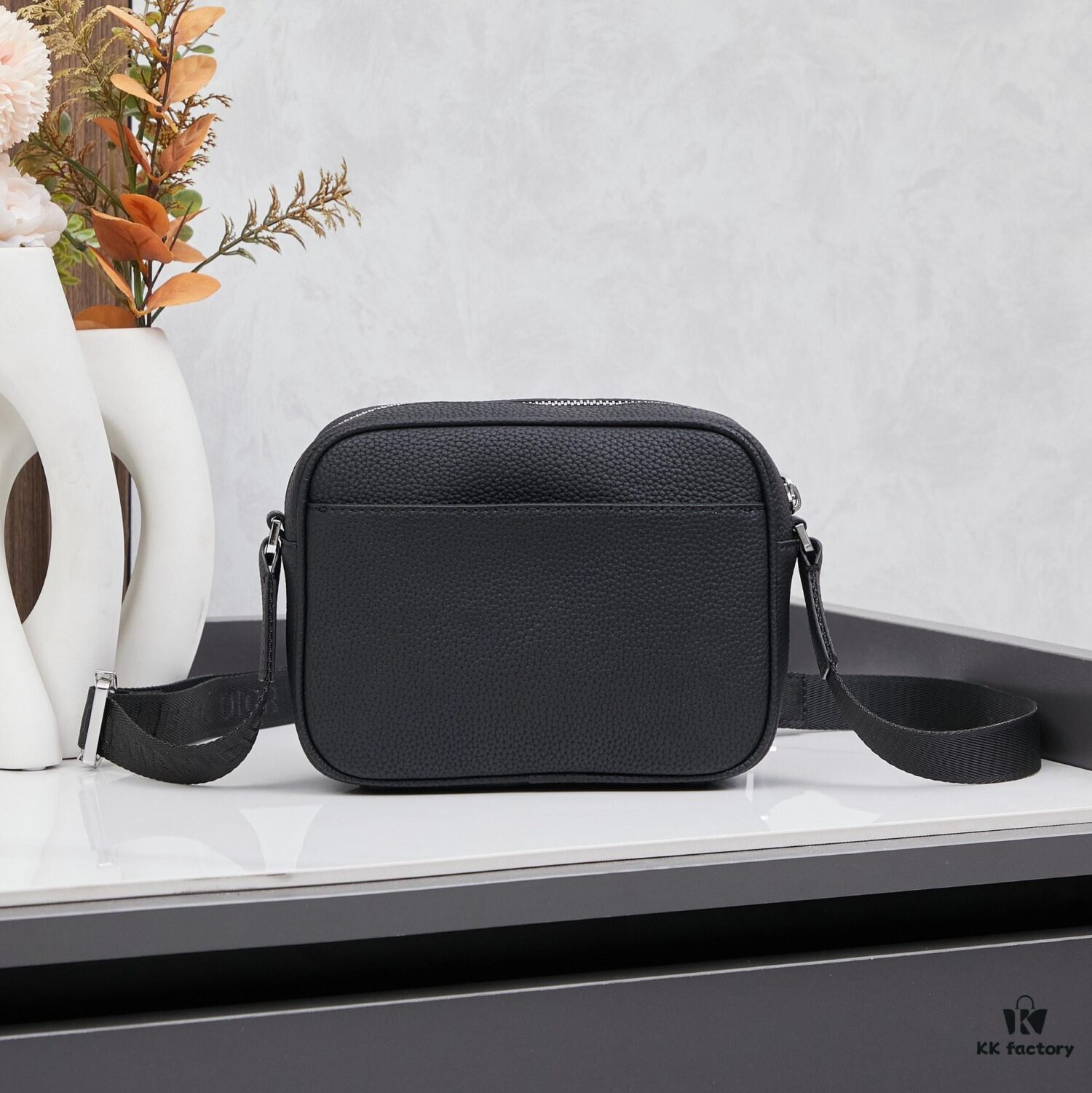 69309bd56e68136f4d9aaf00 Small Dior Men's New Backpack Shoulder Bag with Box