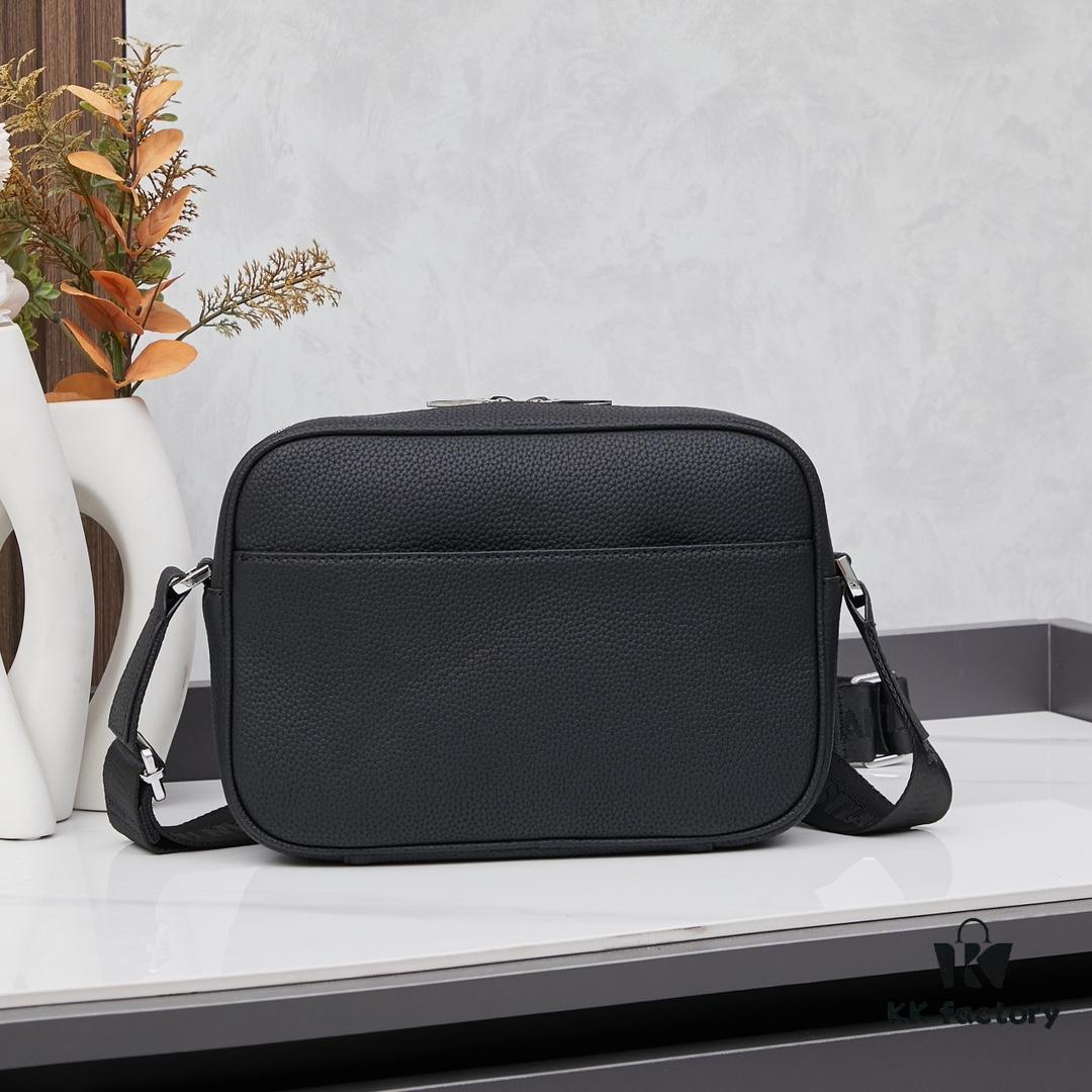 69309bd96e68136f4d9aaf09 Large Dior Men's New Backpack Shoulder Bag with Box