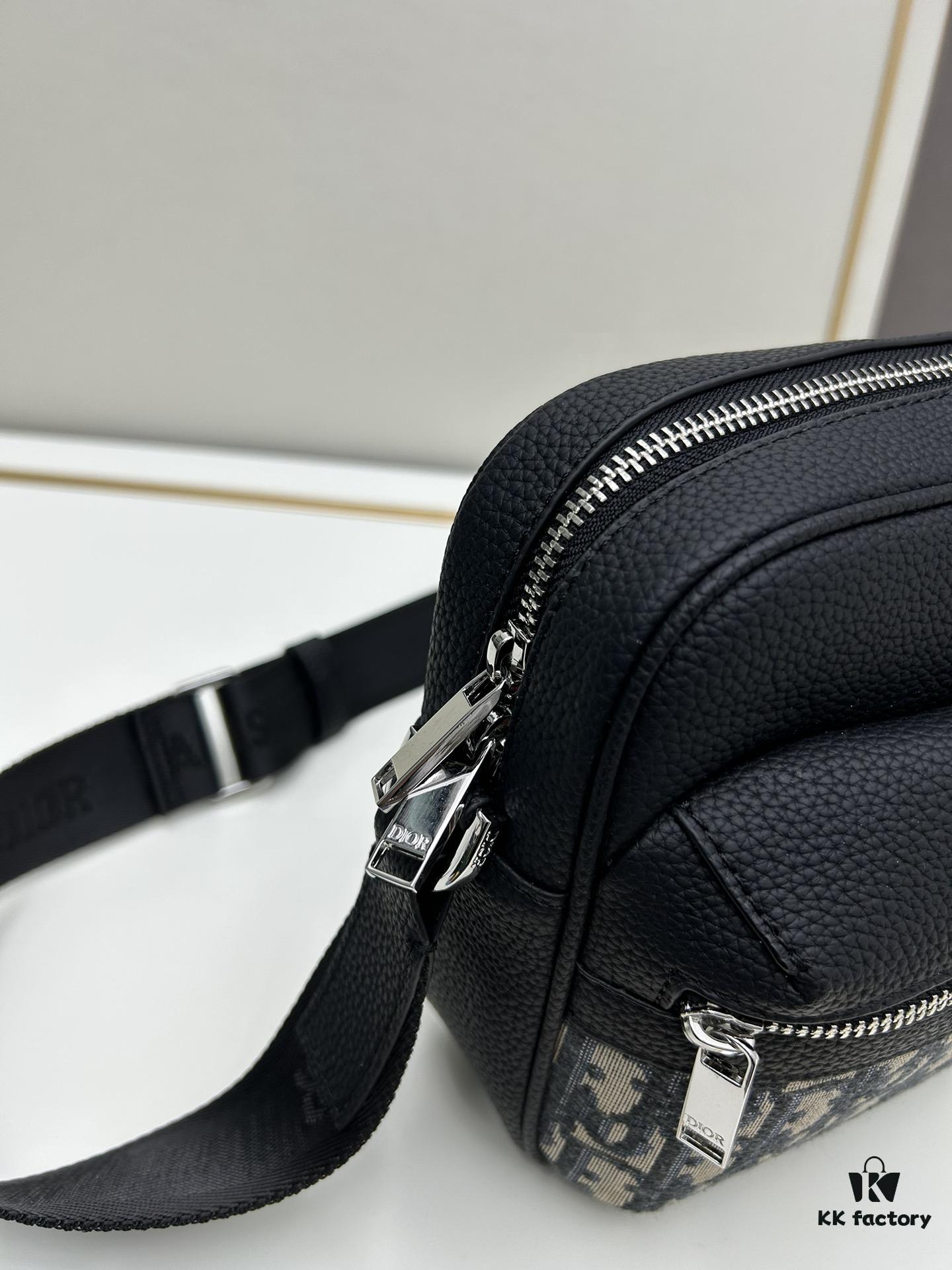 69309be96e68136f4d9aaf25 Large Dior Men's New Backpack Shoulder Bag with Box