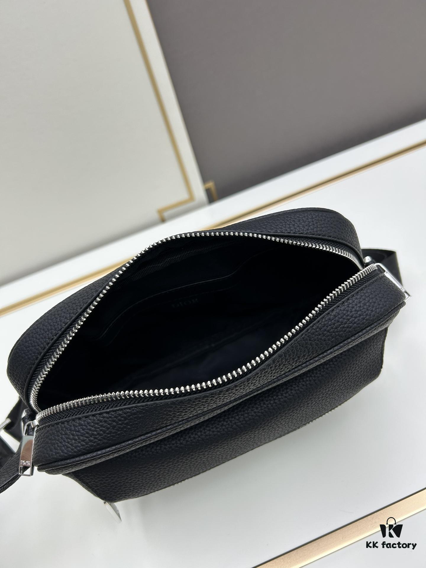 69309bea6e68136f4d9aaf29 Large Dior Men's New Backpack Shoulder Bag with Box