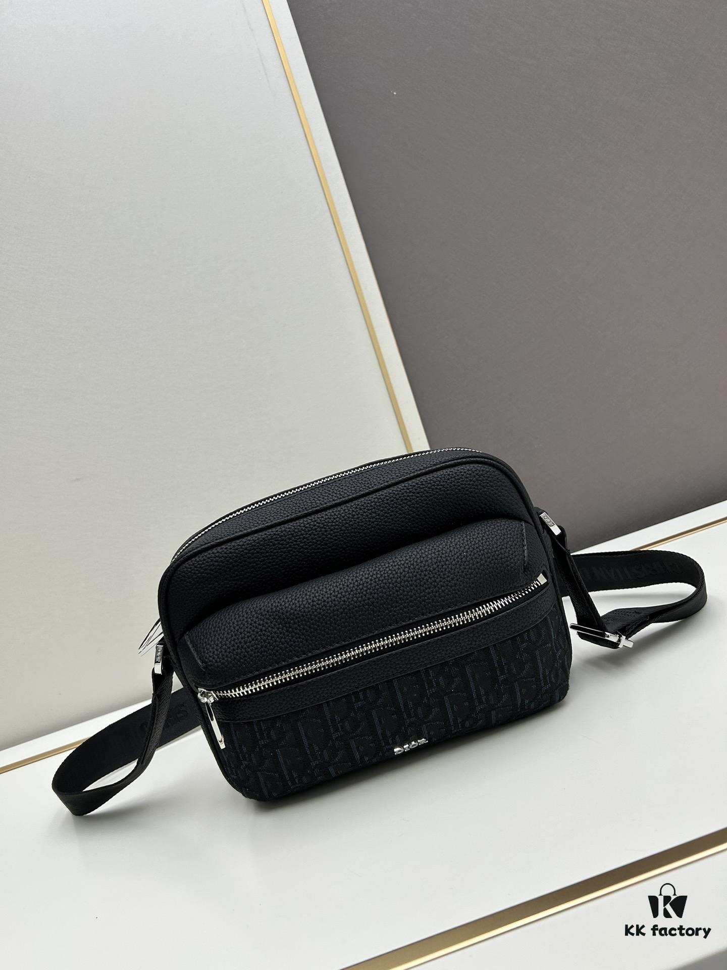69309bea6e68136f4d9aaf2a Large Dior Men's New Backpack Shoulder Bag with Box