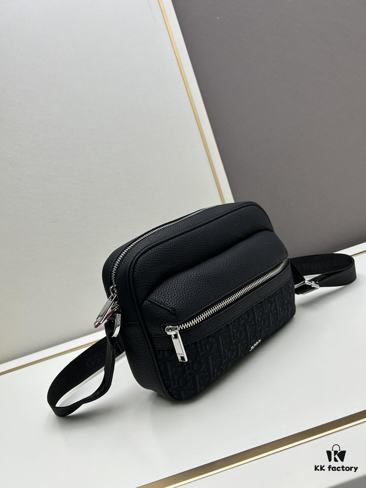 69309beb6e68136f4d9aaf2b Large Dior Men's New Backpack Shoulder Bag with Box
