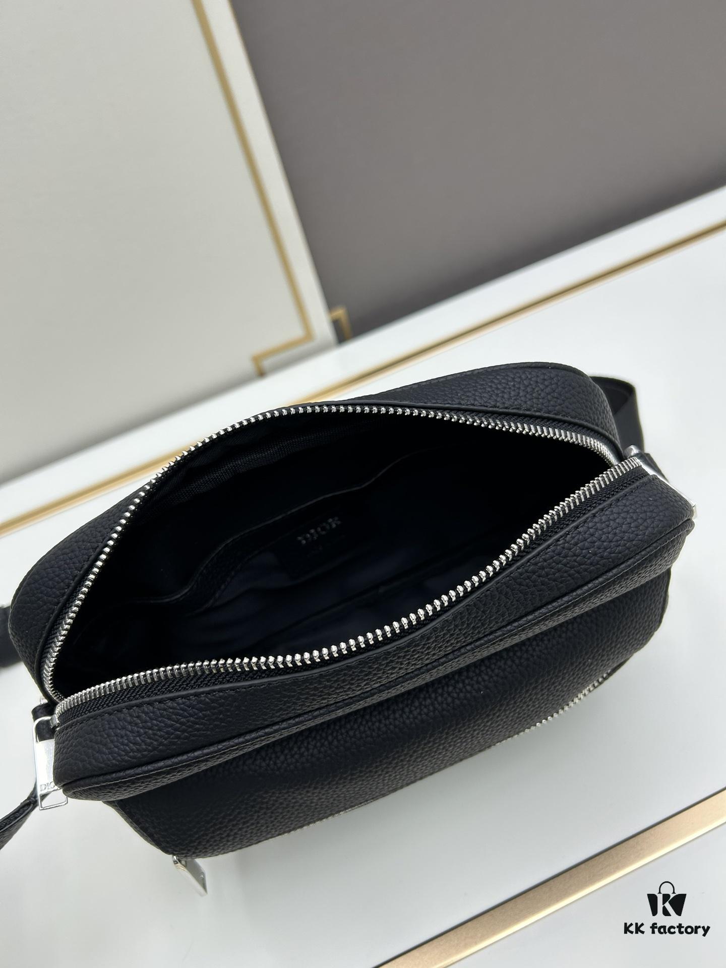 69309bef6e68136f4d9aaf33 Large Dior Men's New Backpack Shoulder Bag with Box