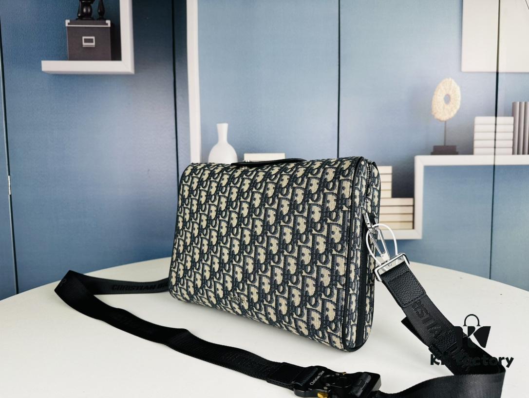 69309bff6e68136f4d9aaf55 Lingot Messenger Bag with Box, Size 29x22x8, Model No. 9033