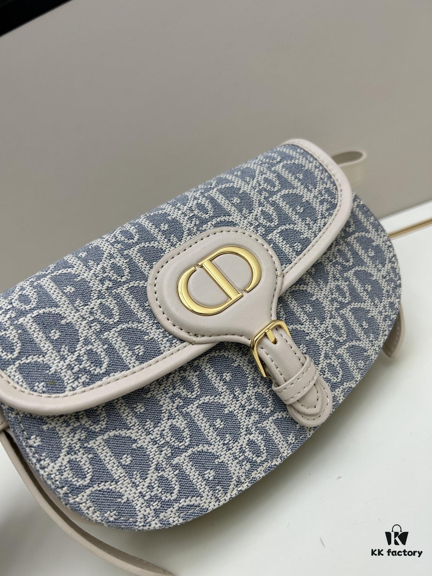 69309c6f6e68136f4d9ab041 Dior BOBBY Tote Bag, Early Autumn New Arrival, Vintage Style, Full-Grain Leather, 21-Inch Wide Model