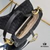 69309c806e68136f4d9ab059 Vintage Flower Saddle Bag Original Large Size