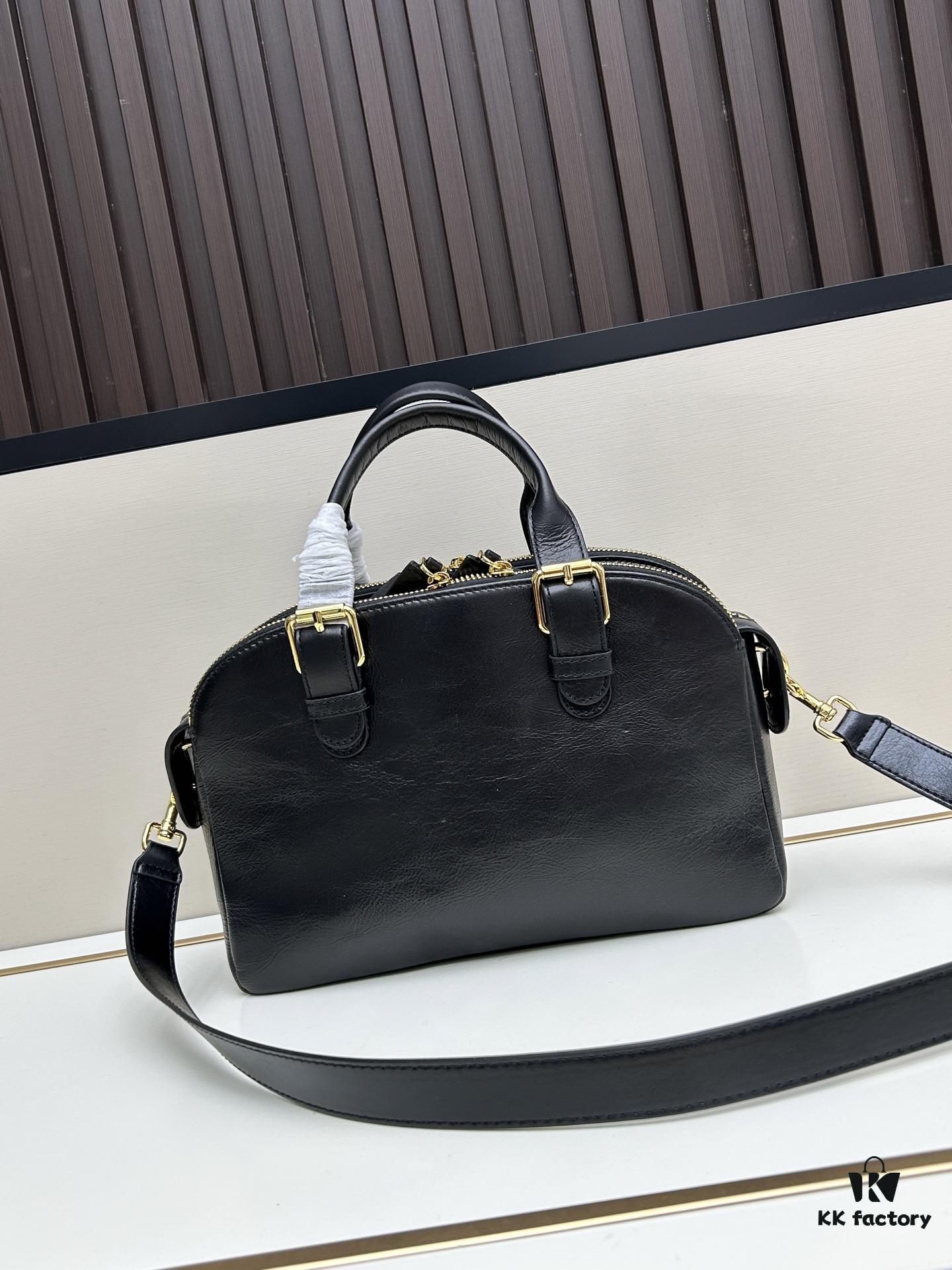 69309c886e68136f4d9ab065 Grand Tour Bowling Bag