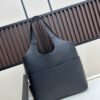 Dior Privé Handbag Fall 2025 – Exquisitely Elegant