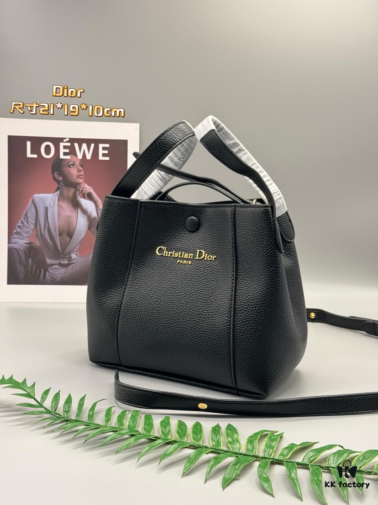 69309d006e68136f4d9ab13e New Dior Signature Printed Bucket Bag 21*19*10cm