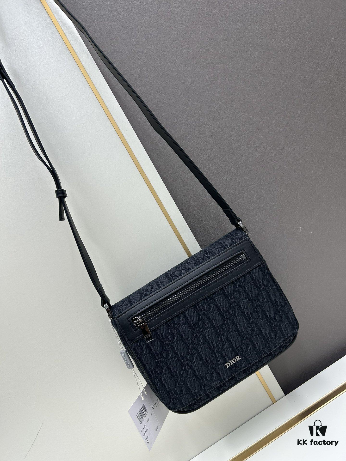 69309d336e68136f4d9ab18f Dior Men's Messenger Bag from the 2024 Autumn Collection
