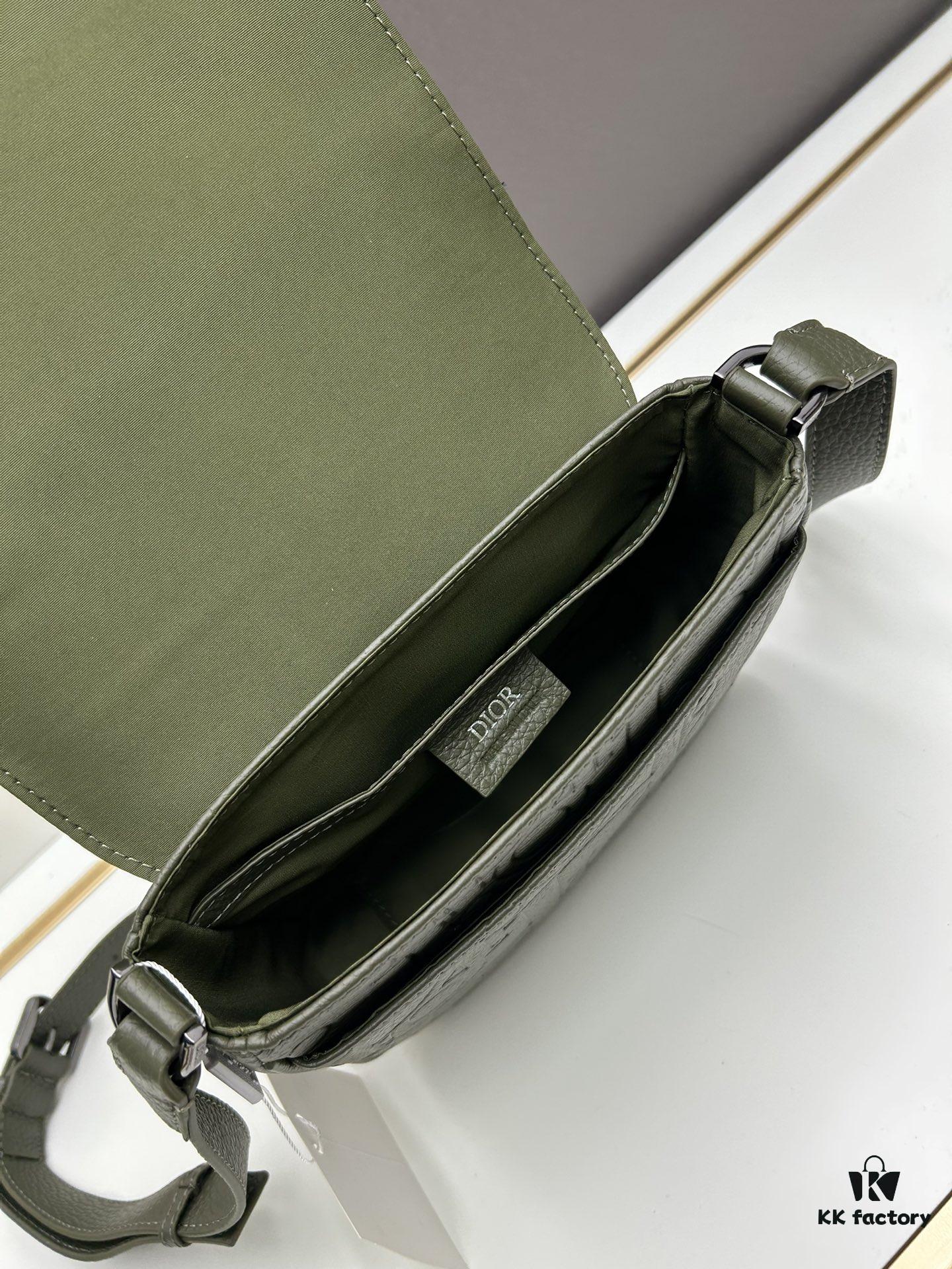 69309d3a6e68136f4d9ab19c Dior Men's Top-Quality Original Design Messenger Bag