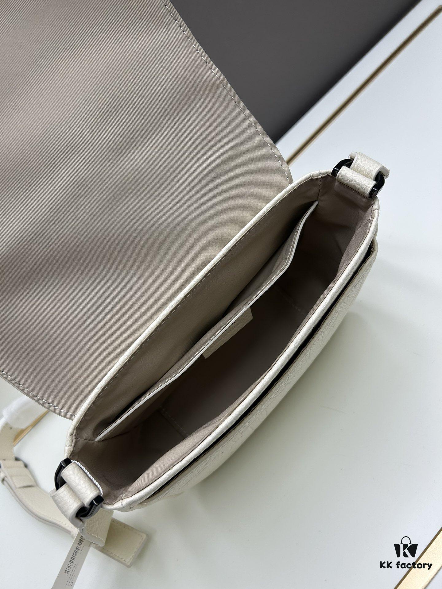 69309d3f6e68136f4d9ab1a2 Dior Men's Messenger Bag from the 2024 Fall Collection