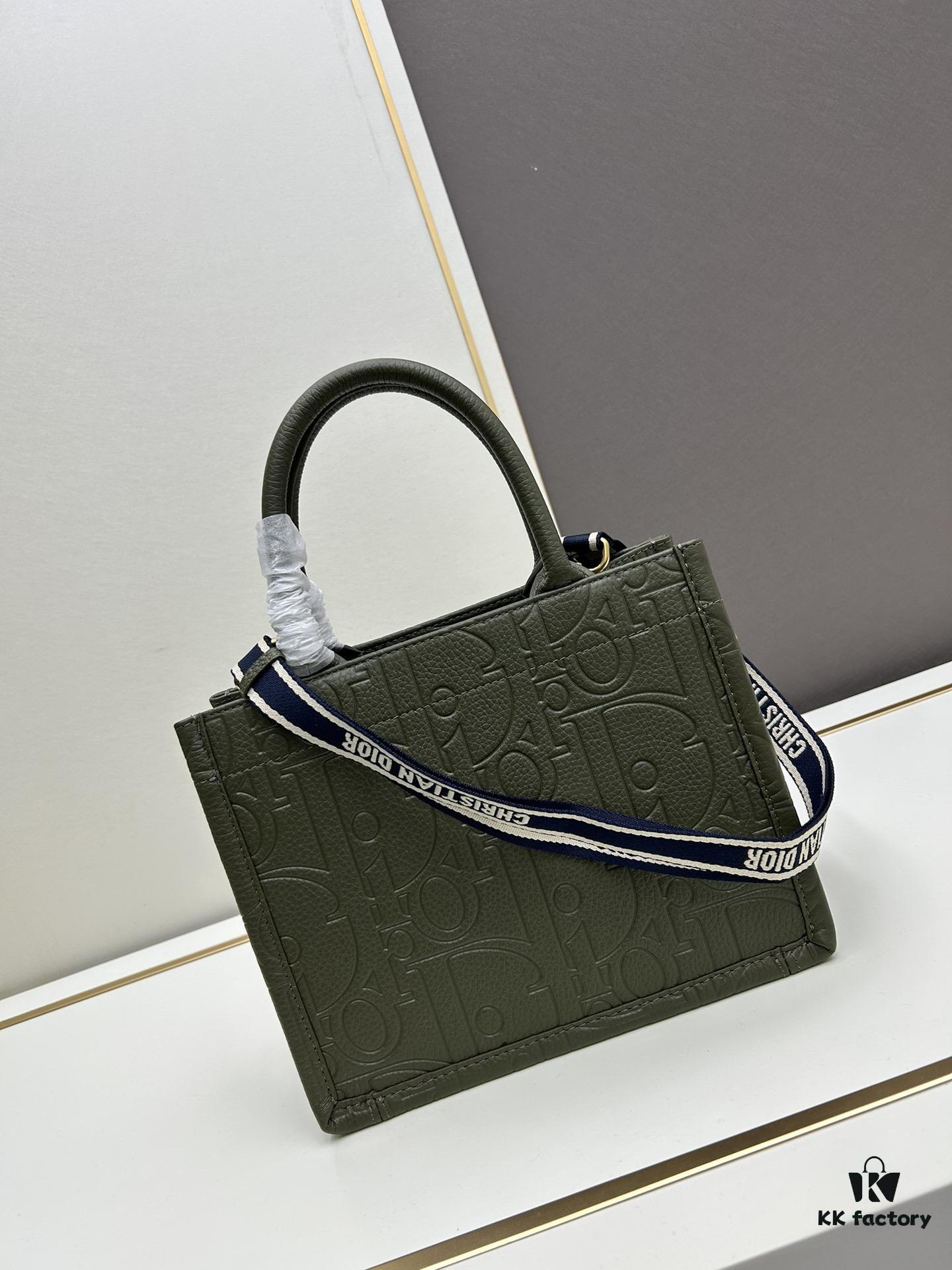69309d636e68136f4d9ab1e0 Dior High-Quality New Arrival Autumn-Winter Collection Small Book Tote Bag