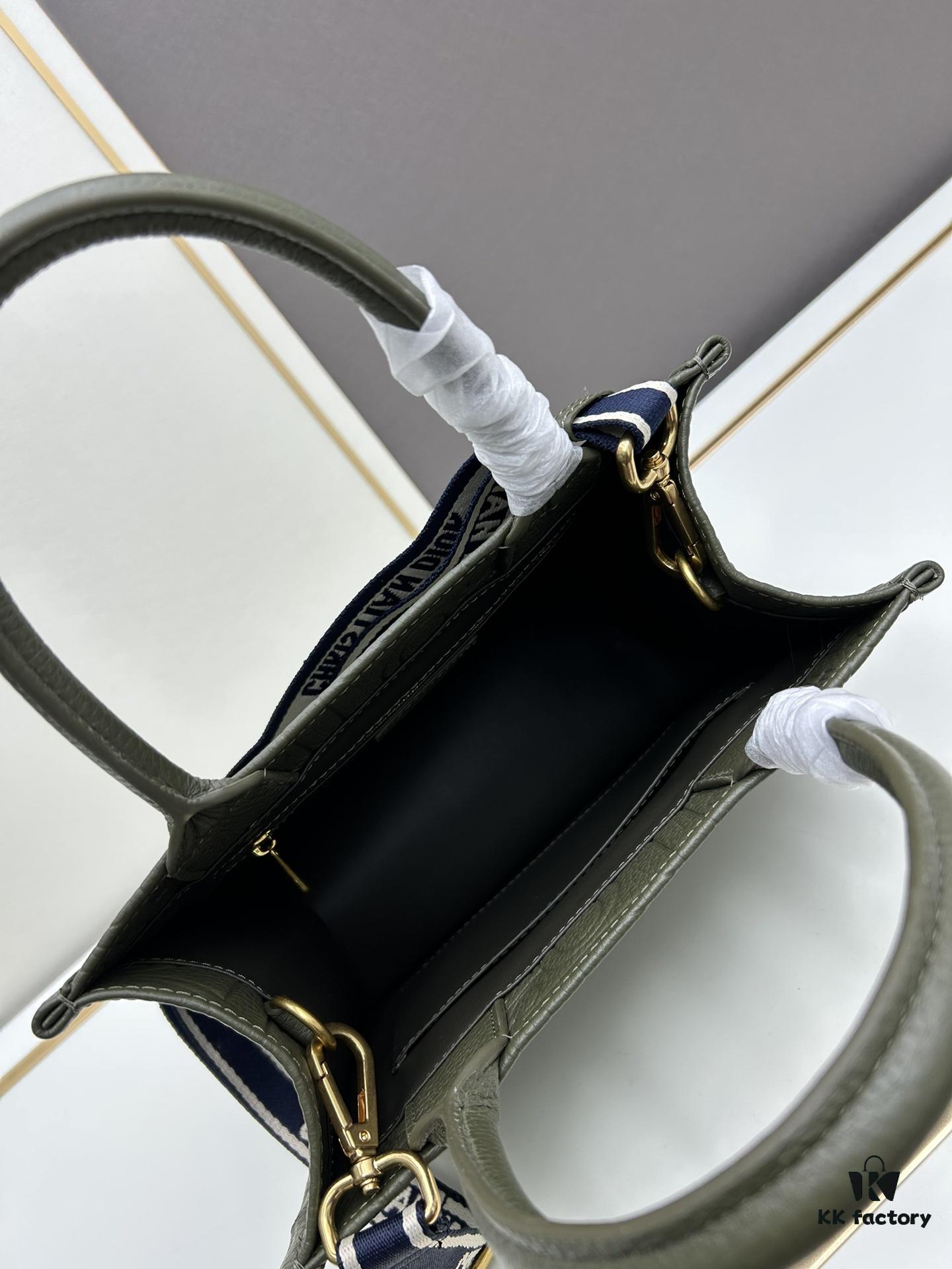 69309d656e68136f4d9ab1e4 Dior High-Quality New Arrival Autumn-Winter Collection Small Book Tote Bag