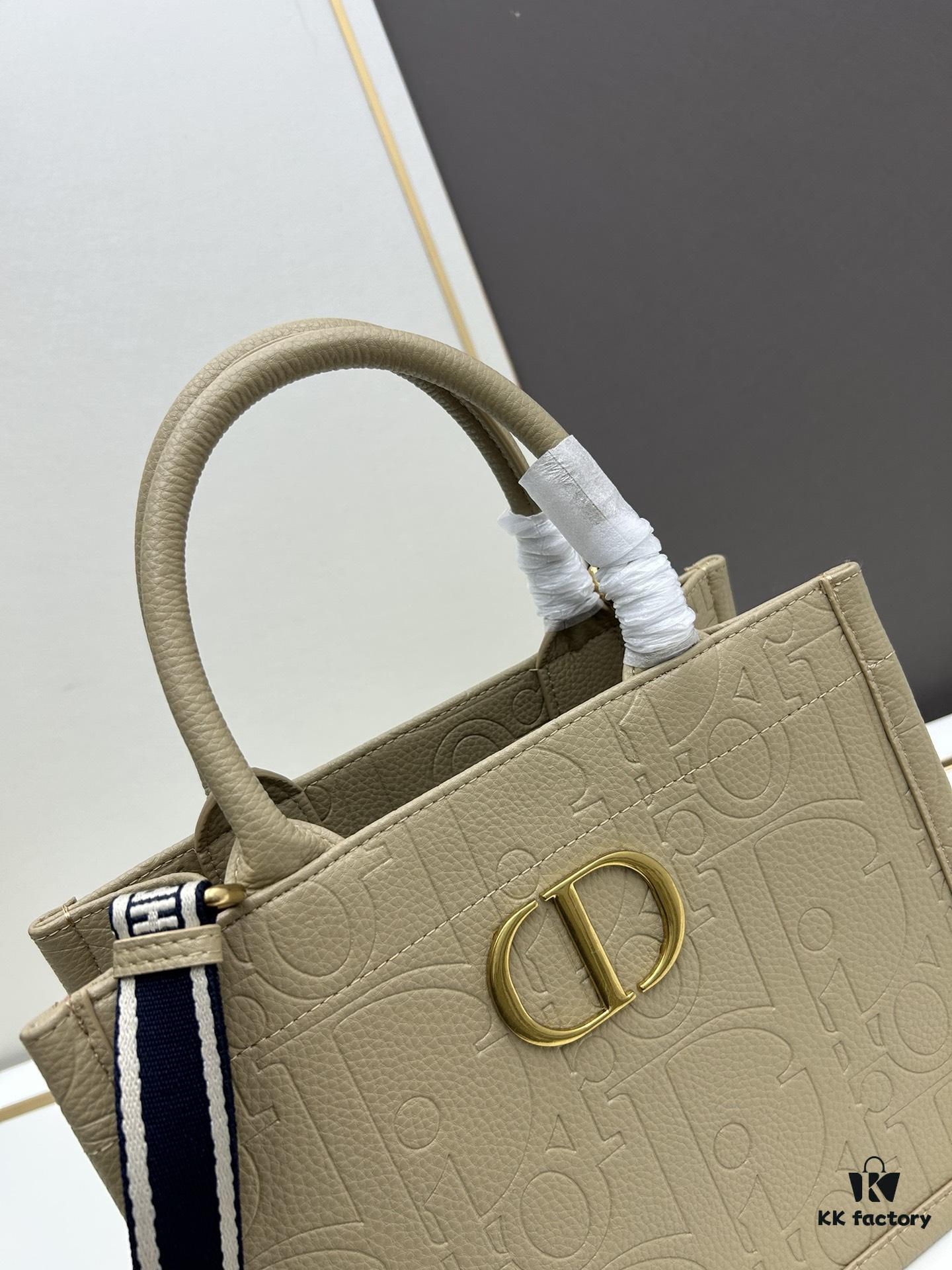69309d7b6e68136f4d9ab200 Dior High-Quality New Arrival Fall/Winter Collection Small Book Tote Bag