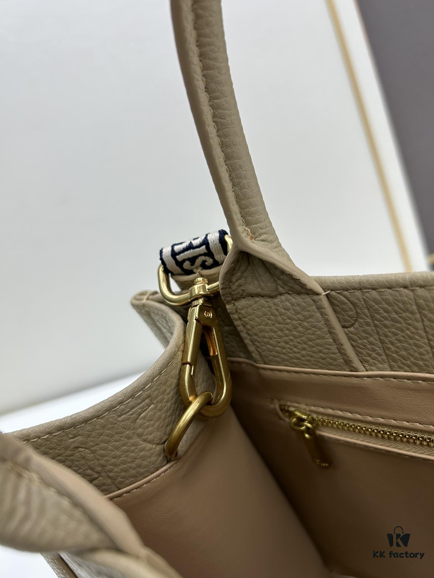 69309d7b6e68136f4d9ab201 Dior High-Quality New Arrival Fall/Winter Collection Small Book Tote Bag