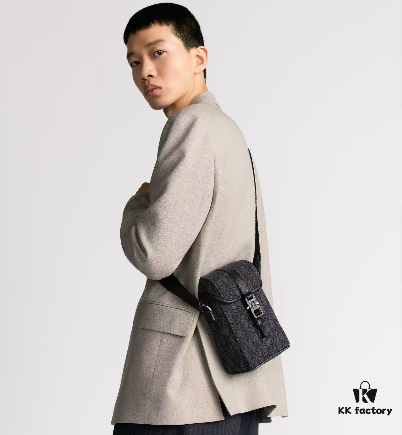 Dior Hit The Road Black Oblique Print Vertical Messenger Bag