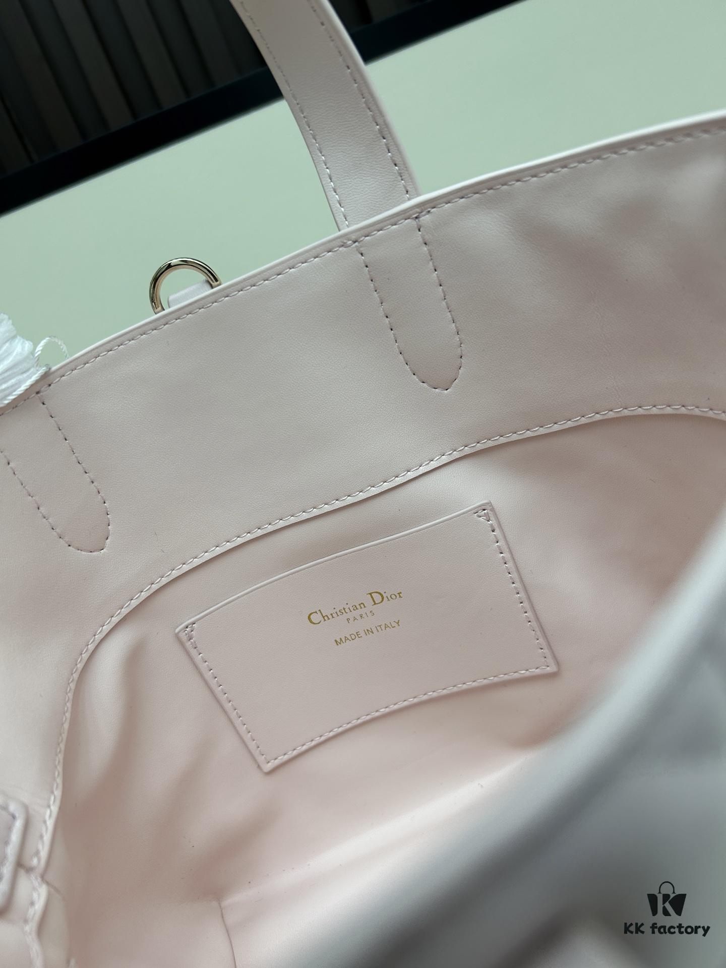 69309dac6e68136f4d9ab247 Dior Toujours Vertical Handbag in First-Layer Calfskin with Large Quilting