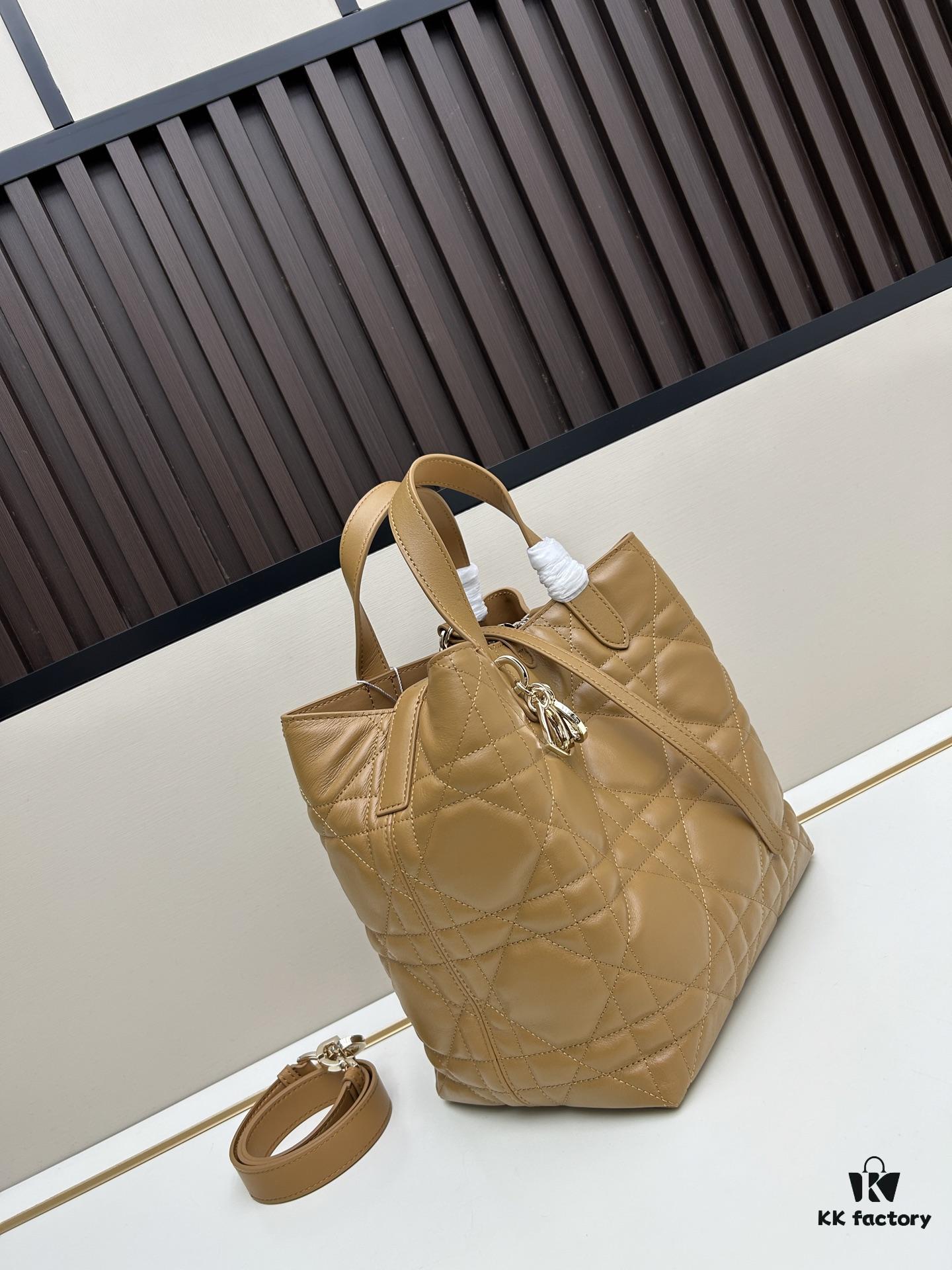 69309daf6e68136f4d9ab249 Medium and Small Dior Toujours Vertical Handbag in First-Layer Calfskin with Large Cannage Stitching