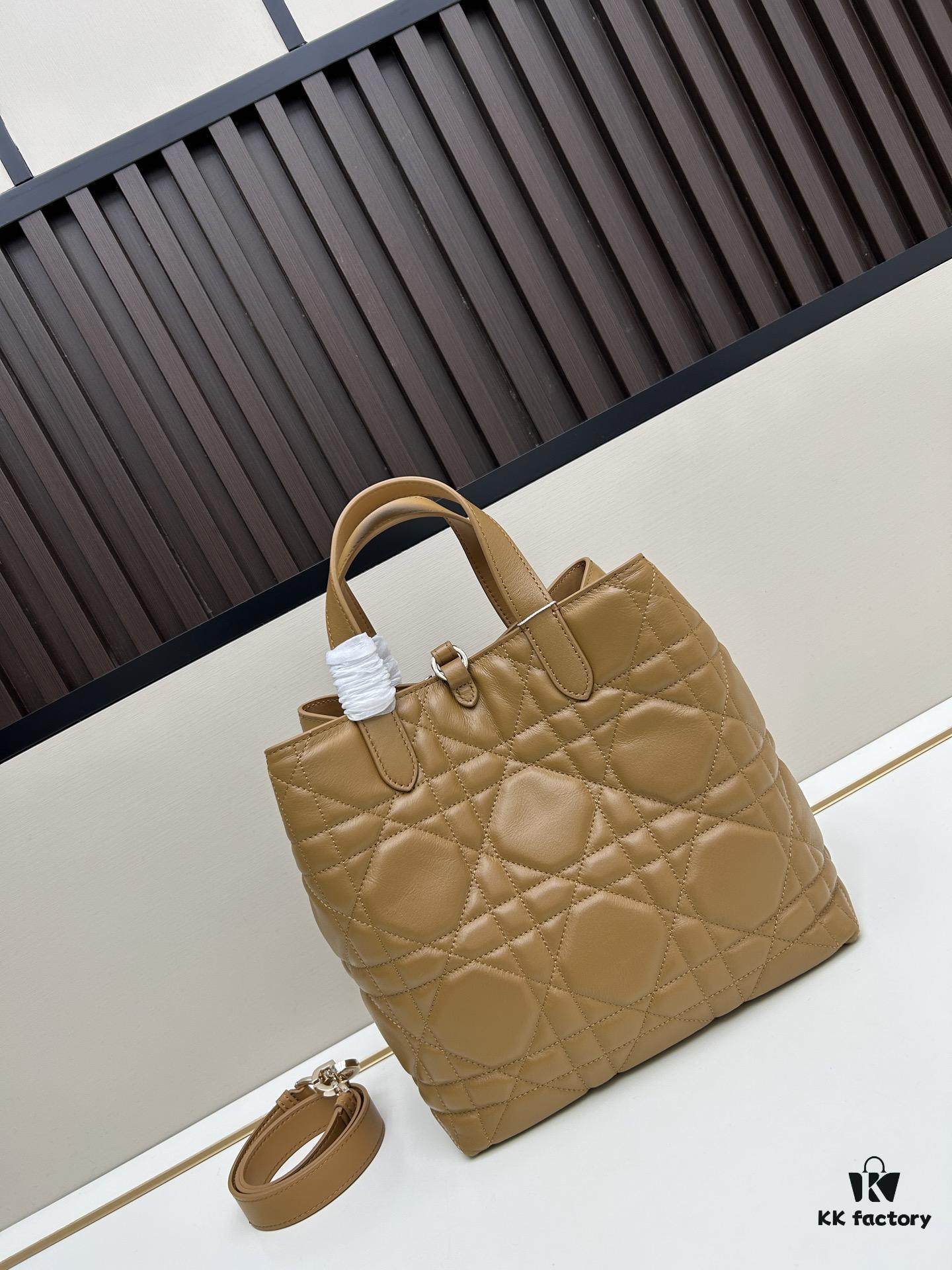 69309db16e68136f4d9ab24d Medium and Small Dior Toujours Vertical Handbag in First-Layer Calfskin with Large Cannage Stitching